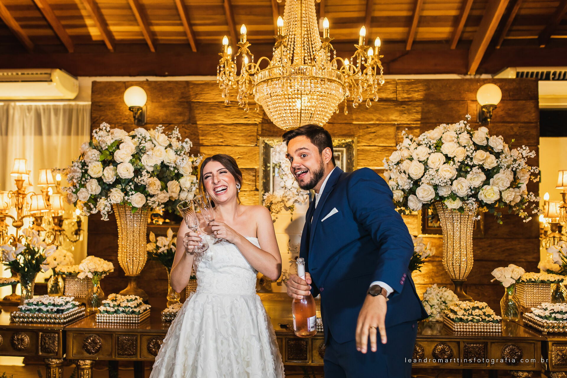 Casamento Bianca e Hugo no espaço Buffet Marifestas