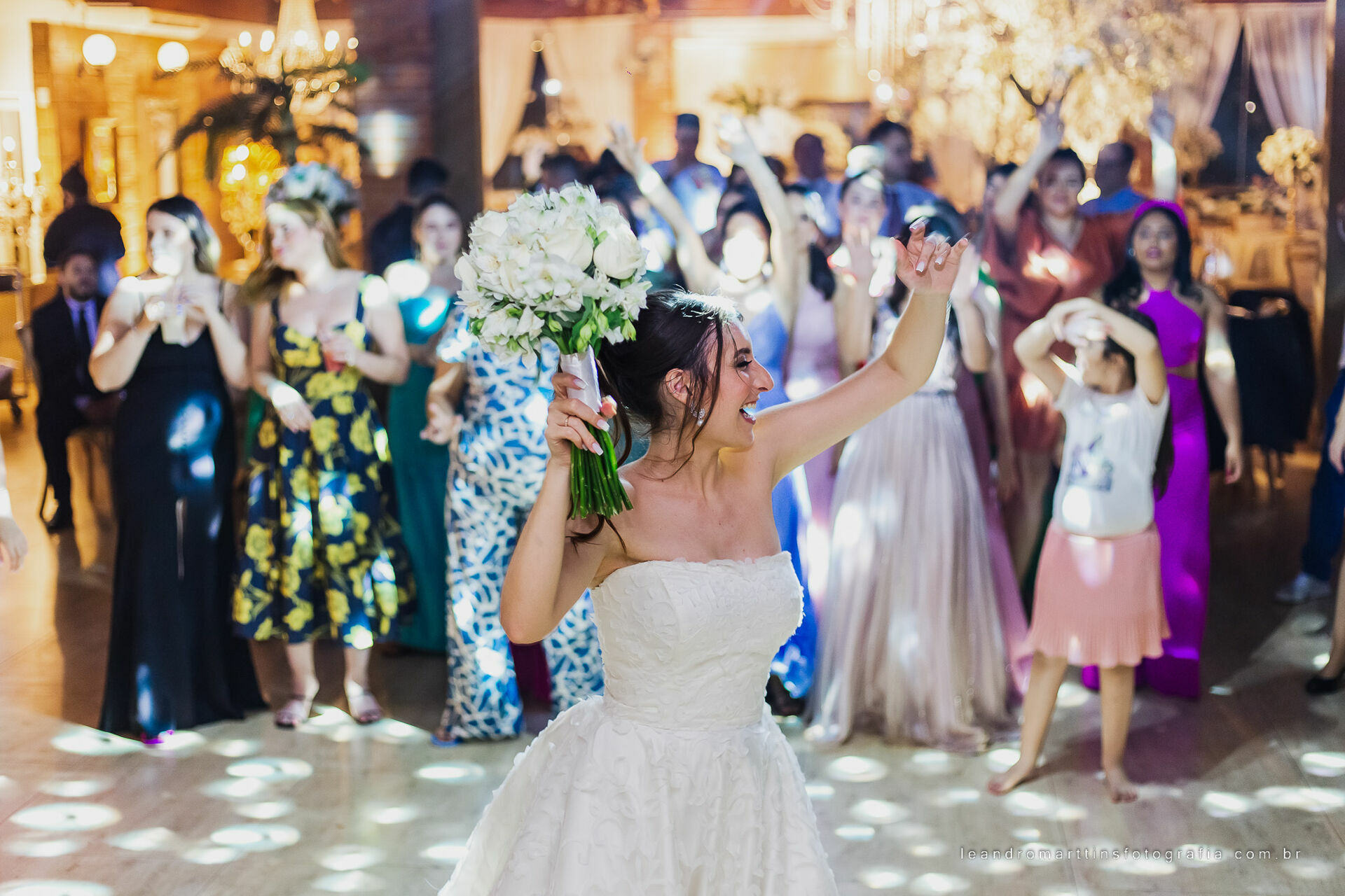 Casamento Bianca e Hugo no espaço Buffet Marifestas