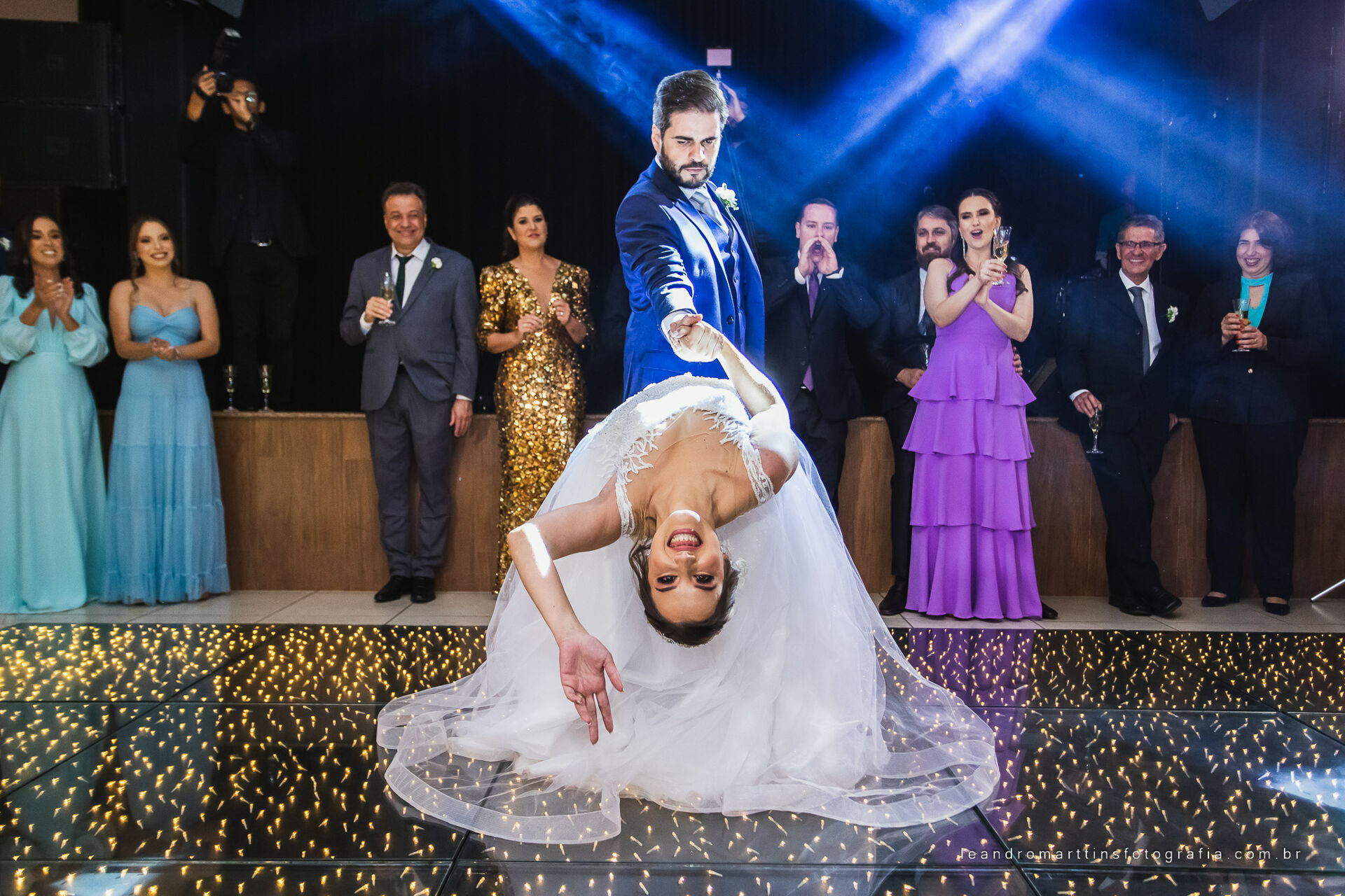 Casamento Mariana e Mikhail no espaço Casa Évora Eventos