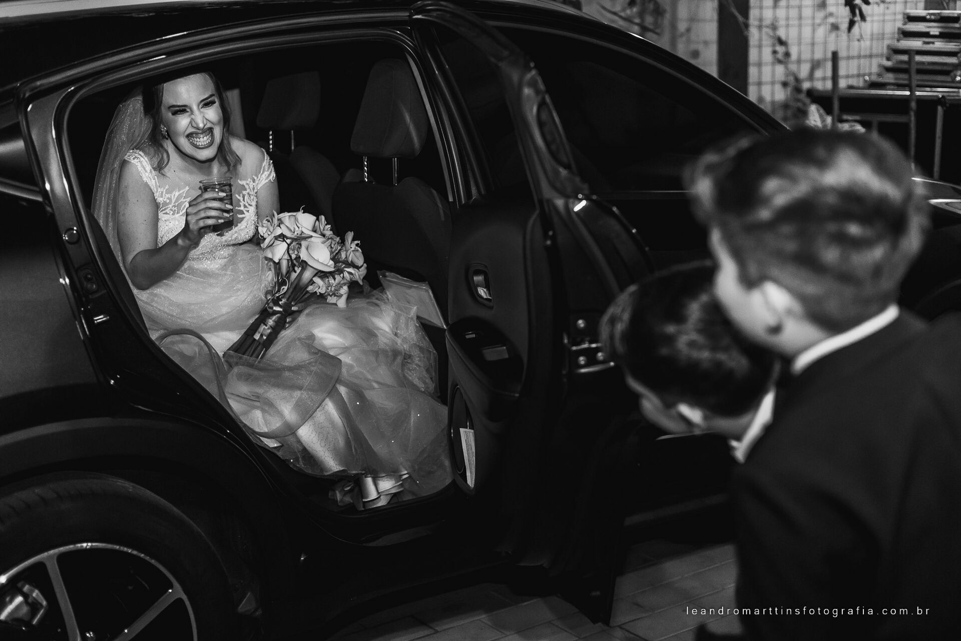 Casamento Mariana e Mikhail no espaço Casa Évora Eventos