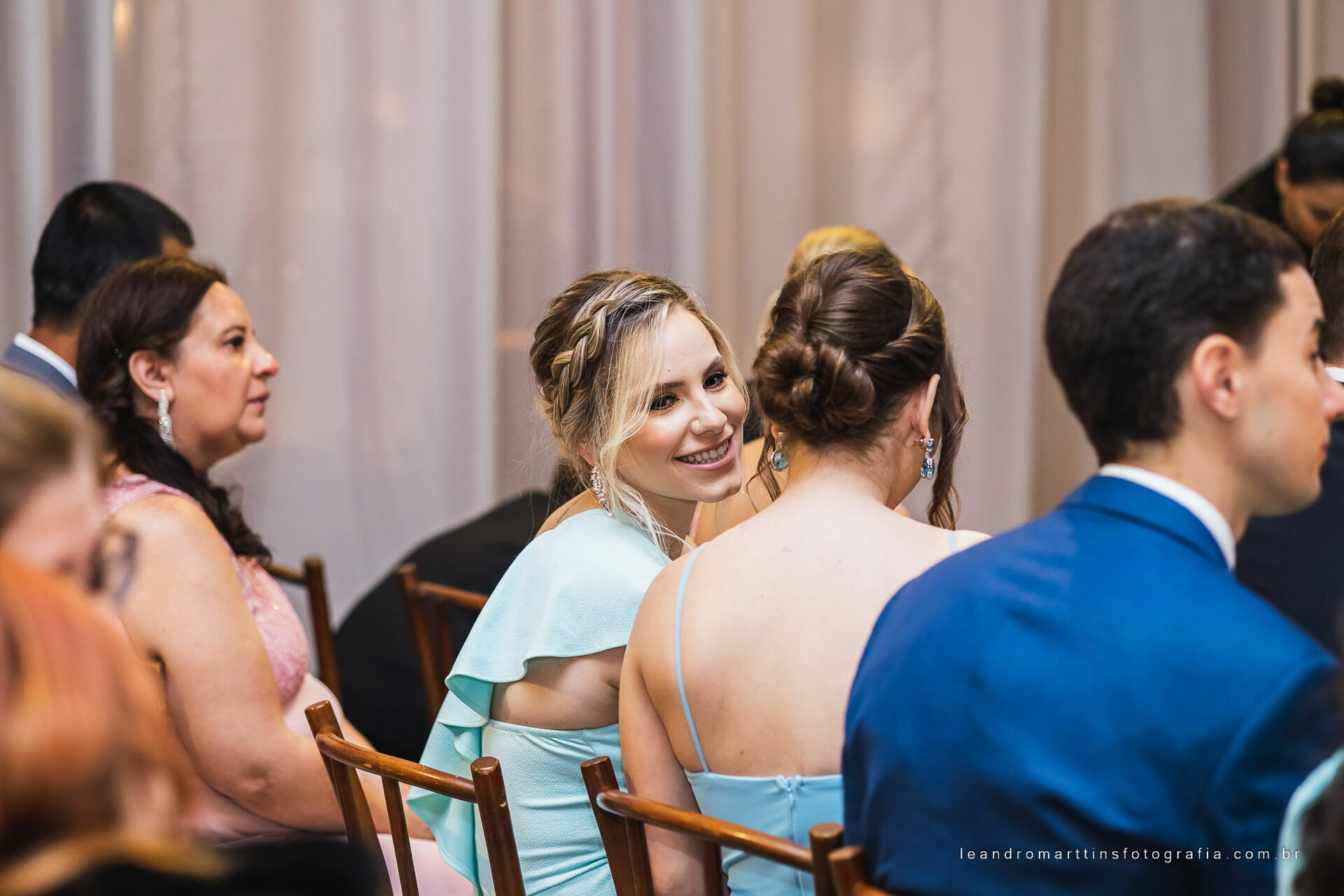 Casamento Mariana e Mikhail no espaço Casa Évora Eventos