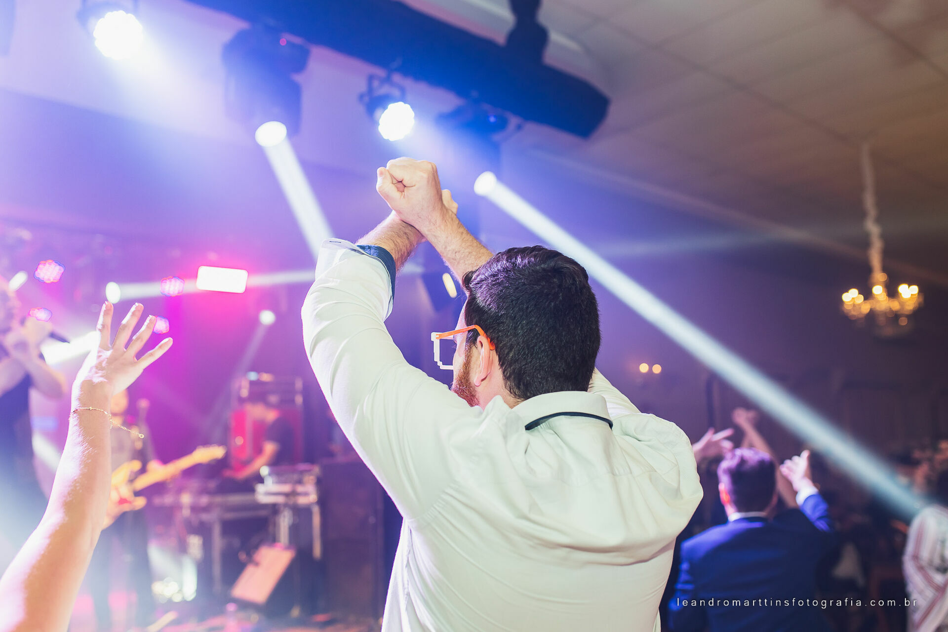 Casamento Mariana e Mikhail no espaço Casa Évora Eventos