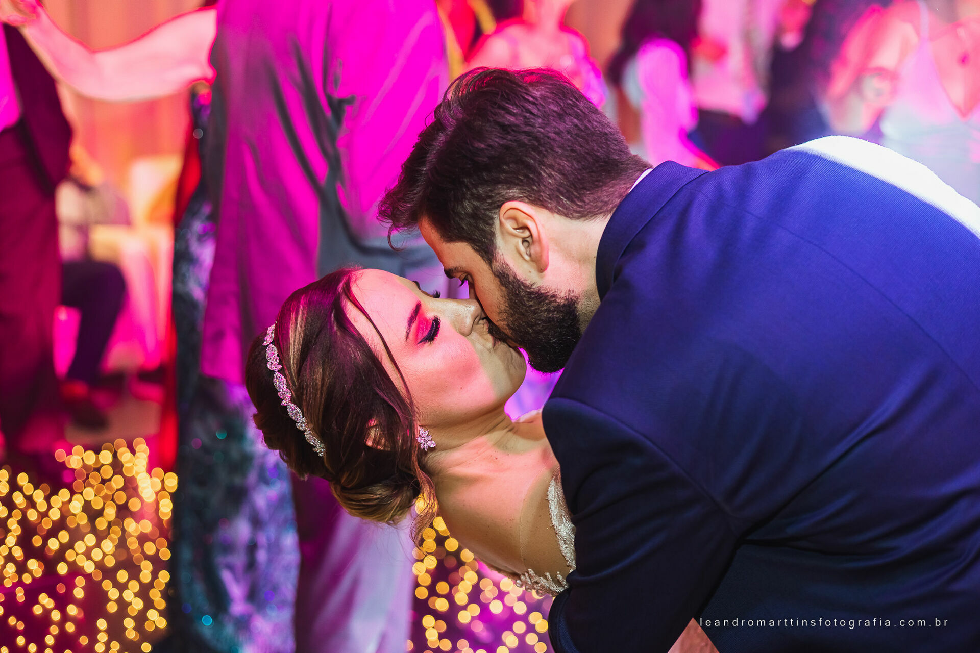 Casamento Mariana e Mikhail no espaço Casa Évora Eventos
