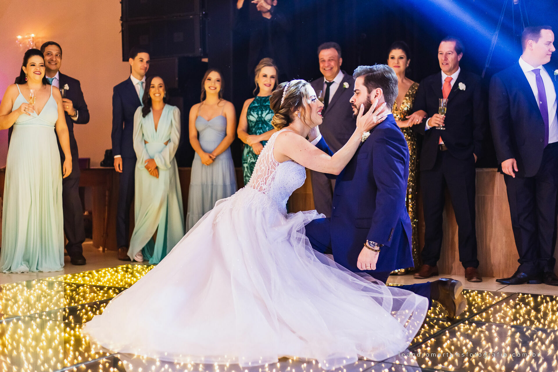 Casamento Mariana e Mikhail no espaço Casa Évora Eventos