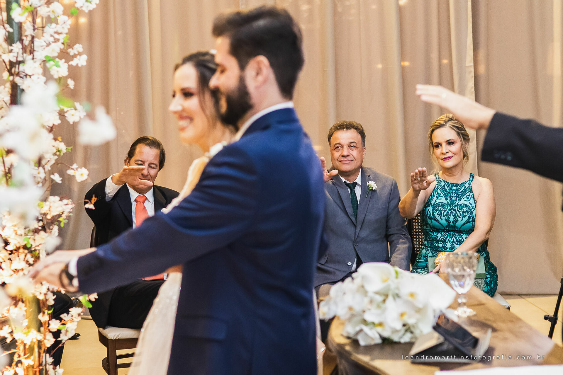 Casamento Mariana e Mikhail no espaço Casa Évora Eventos