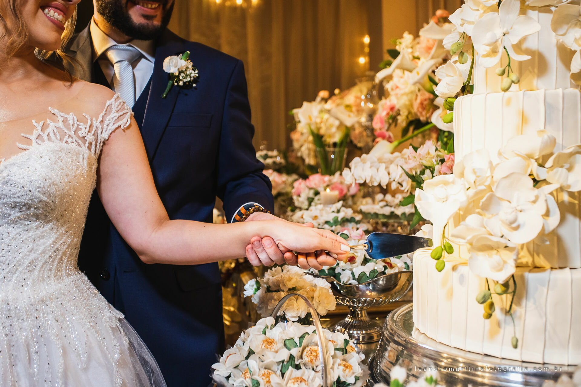 Casamento Mariana e Mikhail no espaço Casa Évora Eventos