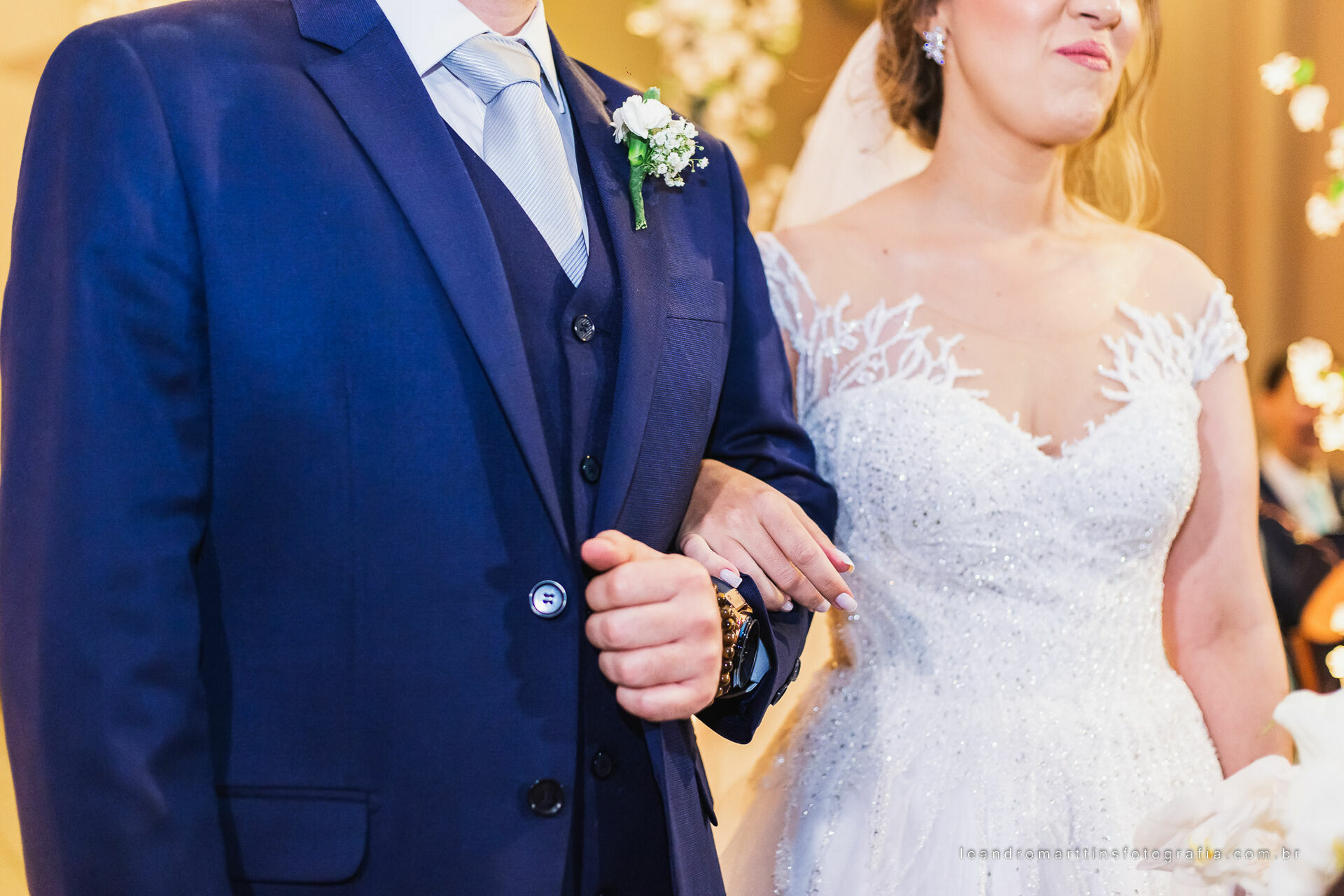 Casamento Mariana e Mikhail no espaço Casa Évora Eventos