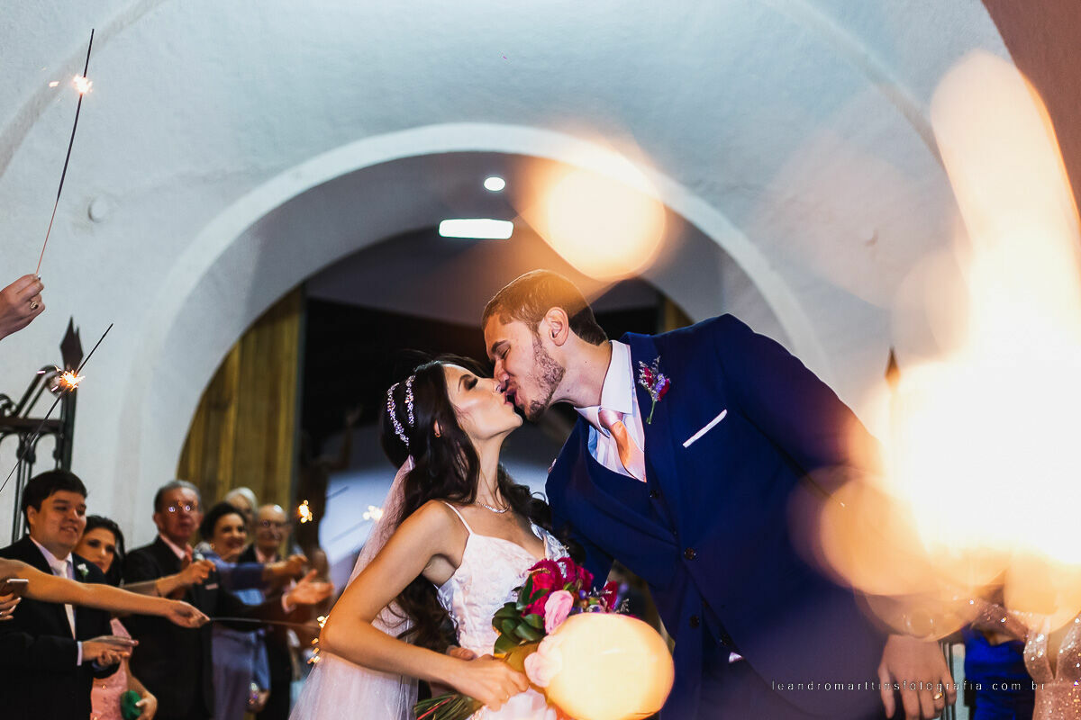 Casamento Louise e Pedro no espaço Casa Évora Eventos