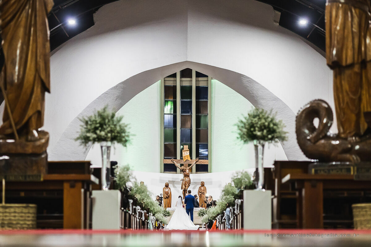Casamento Louise e Pedro no espaço Casa Évora Eventos