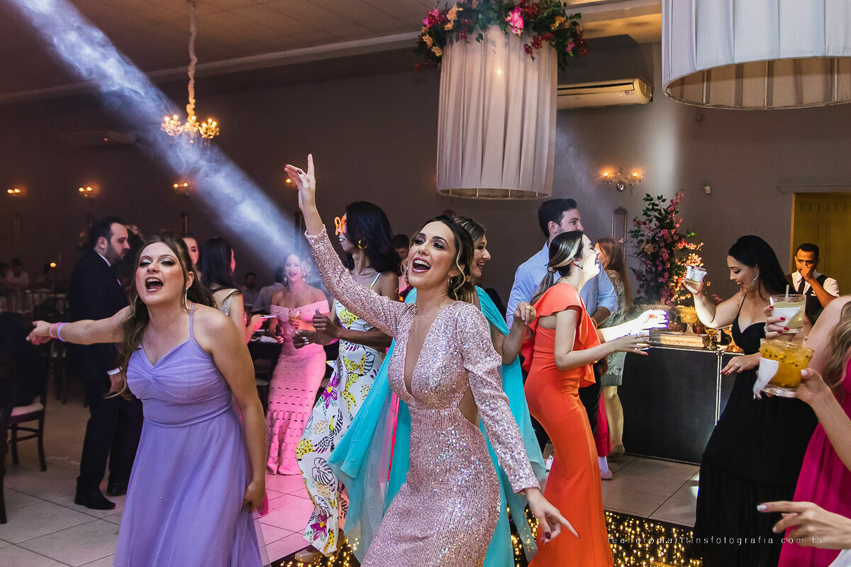 Casamento Louise e Pedro no espaço Casa Évora Eventos
