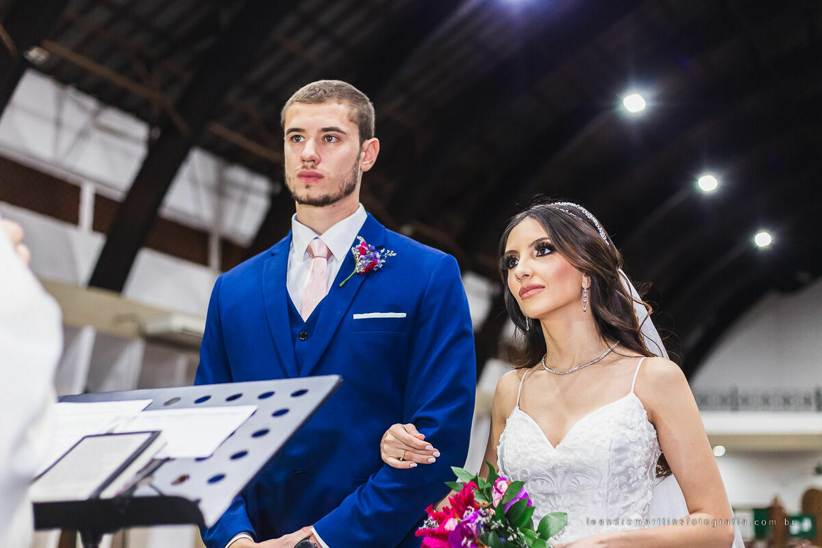 Casamento Louise e Pedro no espaço Casa Évora Eventos