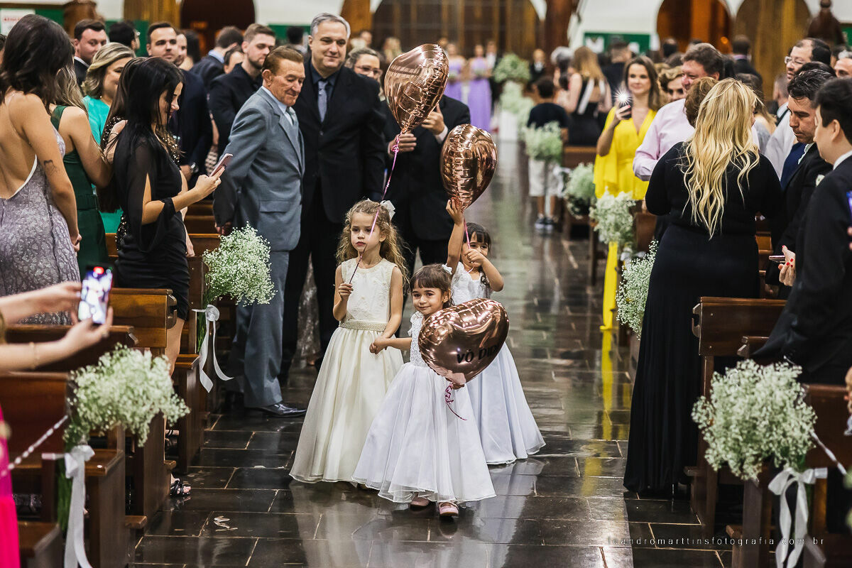 Casamento Louise e Pedro no espaço Casa Évora Eventos