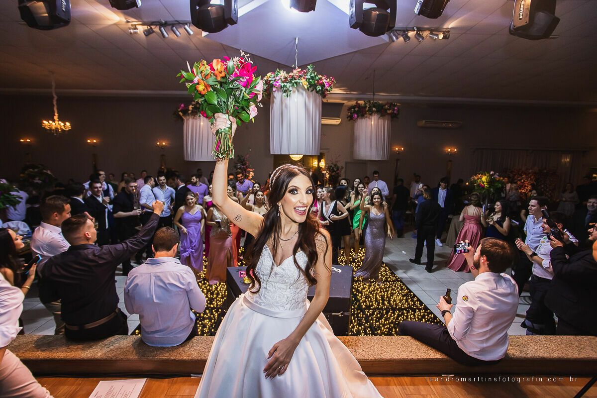Casamento Louise e Pedro no espaço Casa Évora Eventos