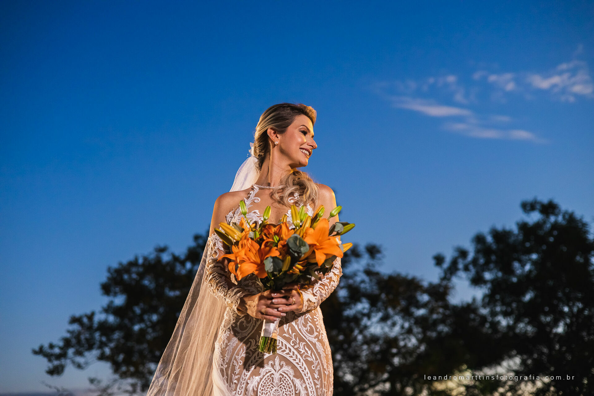 Casamento Juliana e Leonardo no espaço Casa Évora Eventos