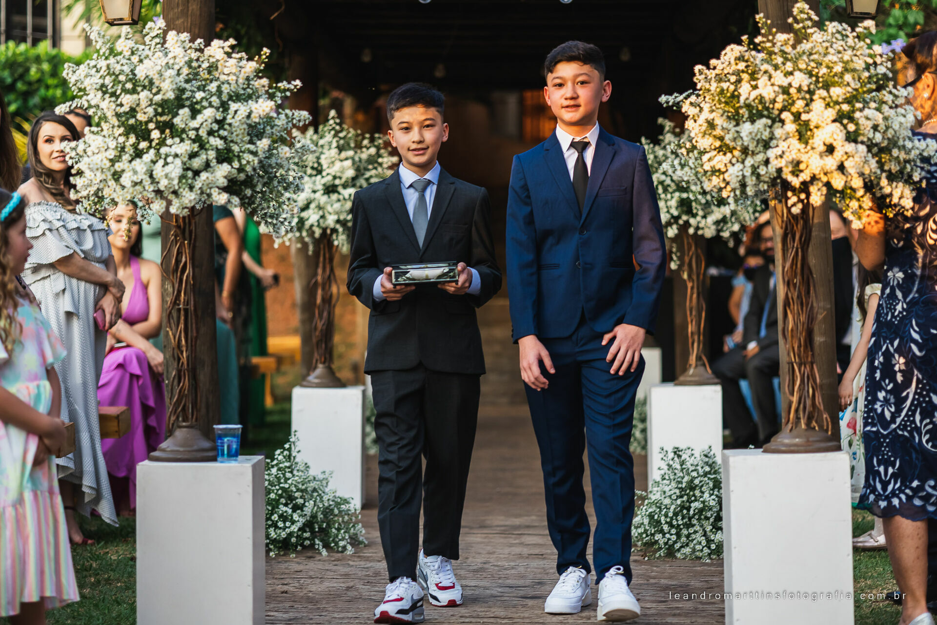 Casamento Juliana e Leonardo no espaço Casa Évora Eventos