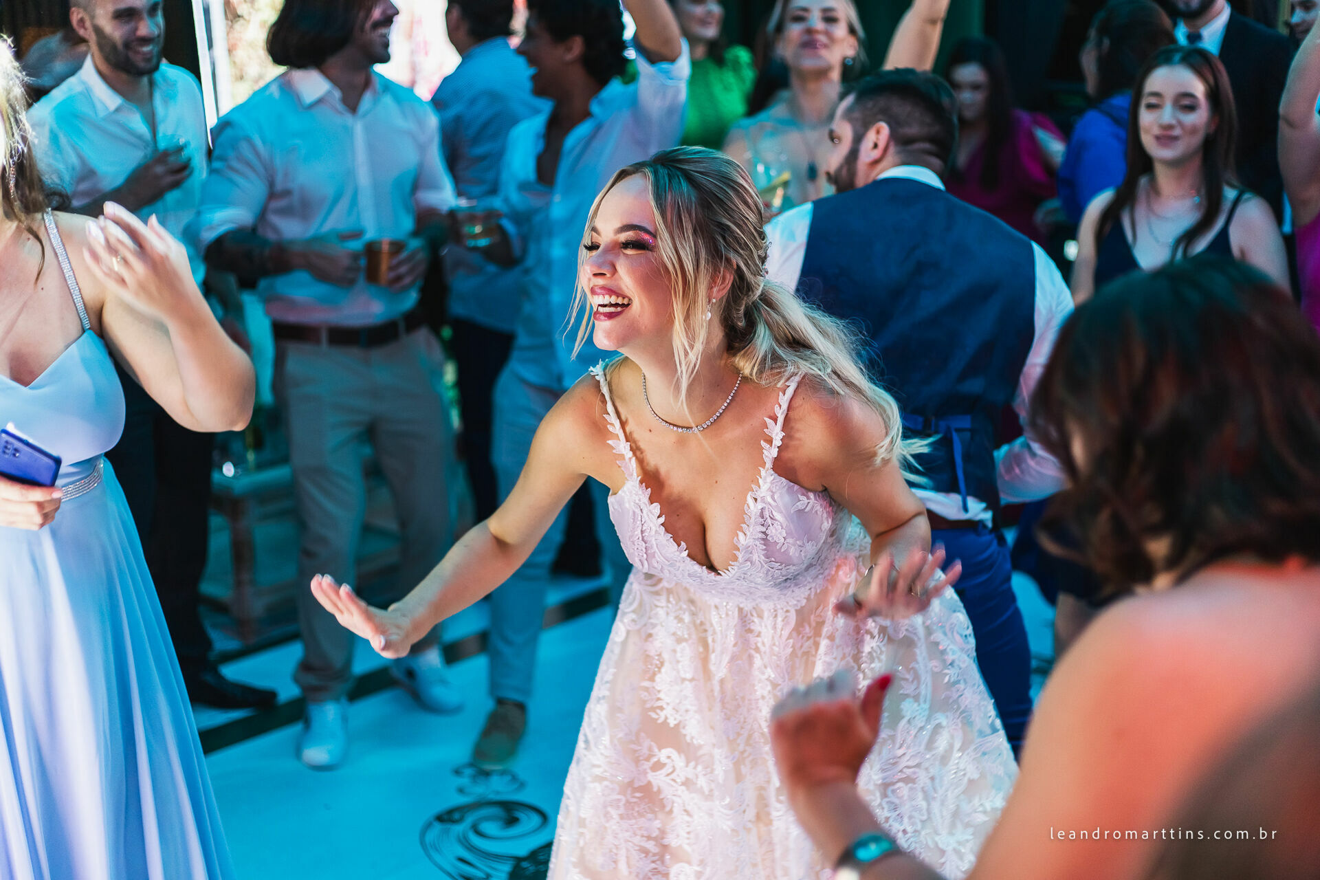 Casamento Pamella e Rafael na Fazenda Álamo em Tabapuã - SP