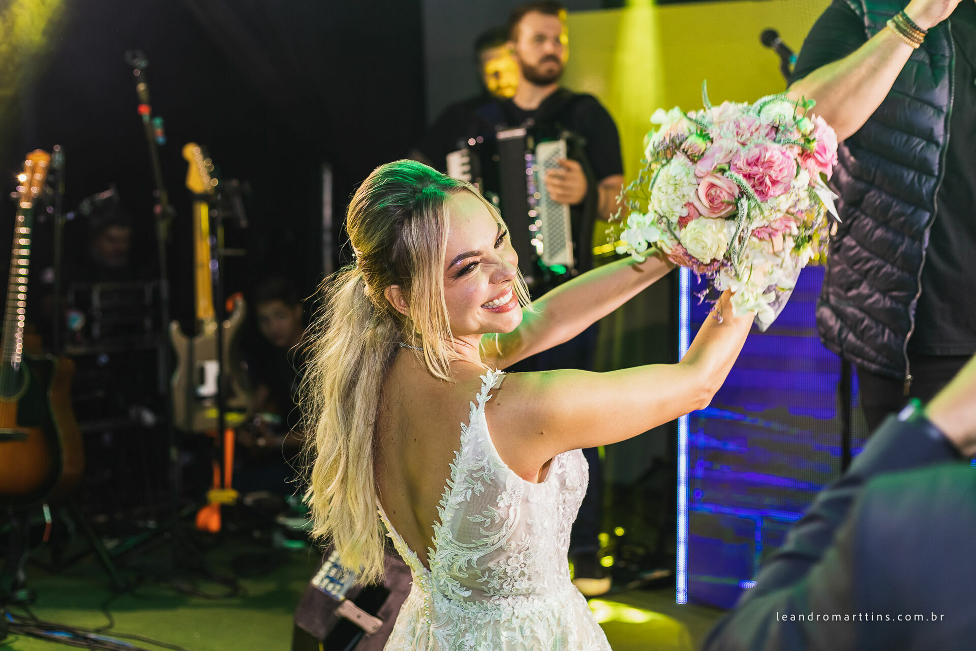 Casamento Pamella e Rafael na Fazenda Álamo em Tabapuã - SP