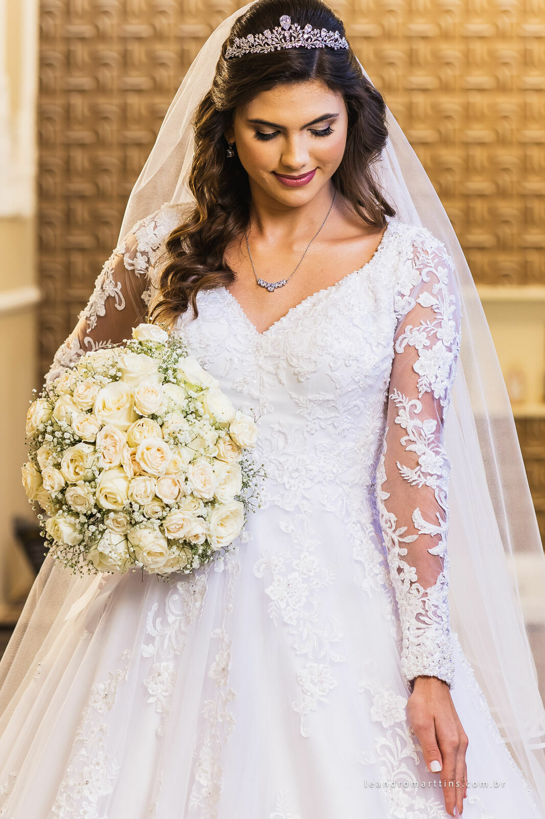 Casamento Kamila e Jessé no espaço Bella Faria Eventos