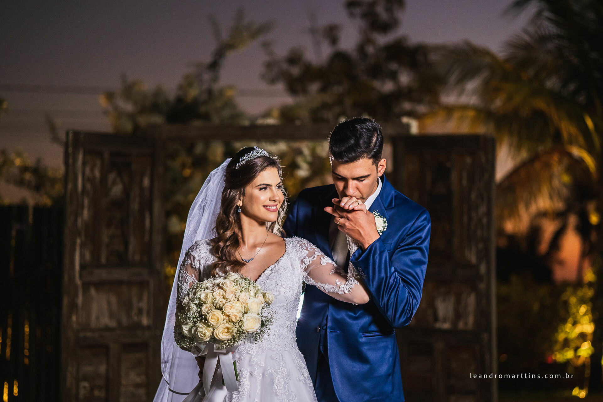Casamento Kamila e Jessé no espaço Bella Faria Eventos