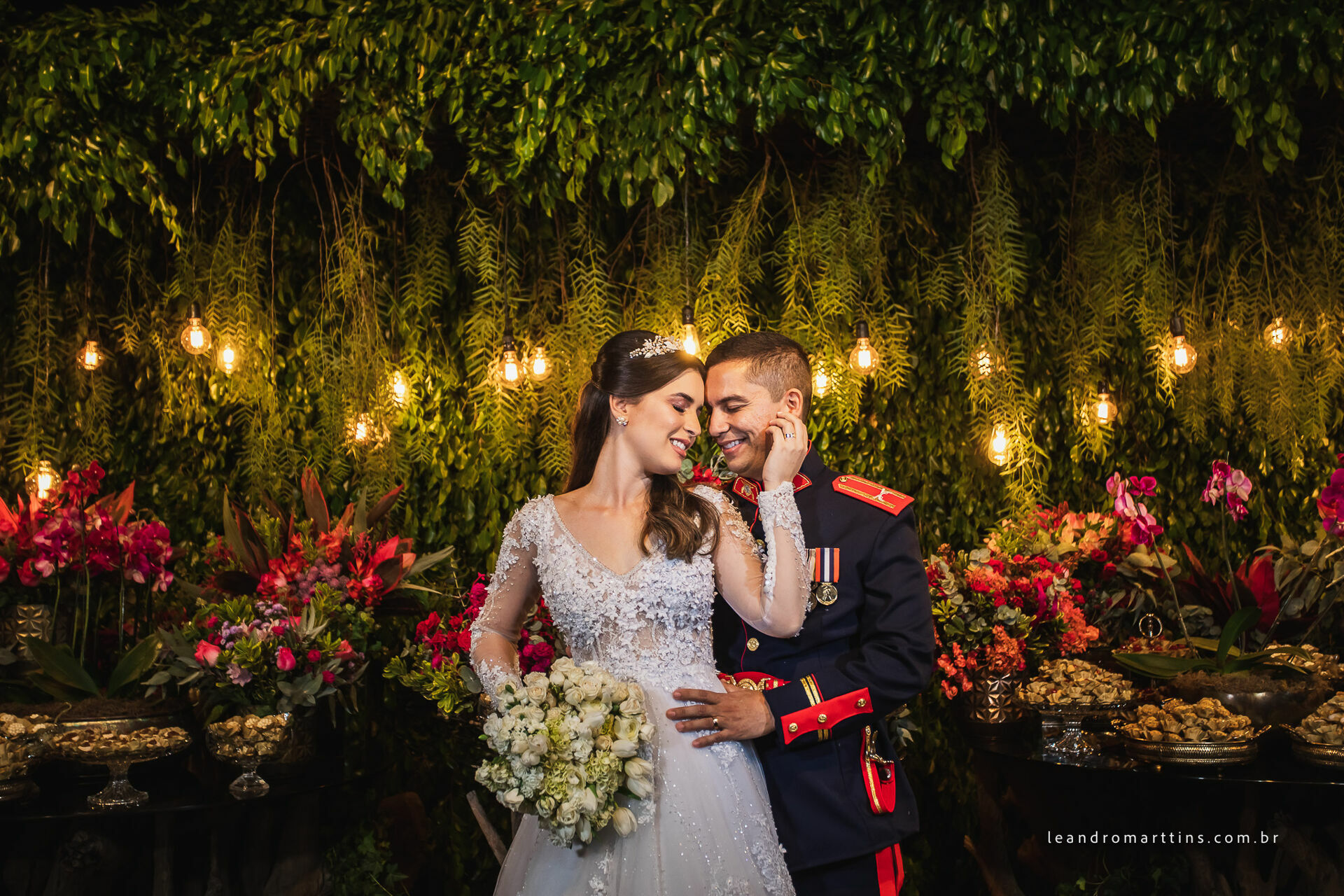 Casamento Sarah e Rafael no espaço Villa Romeu em José Bonifácio - SP