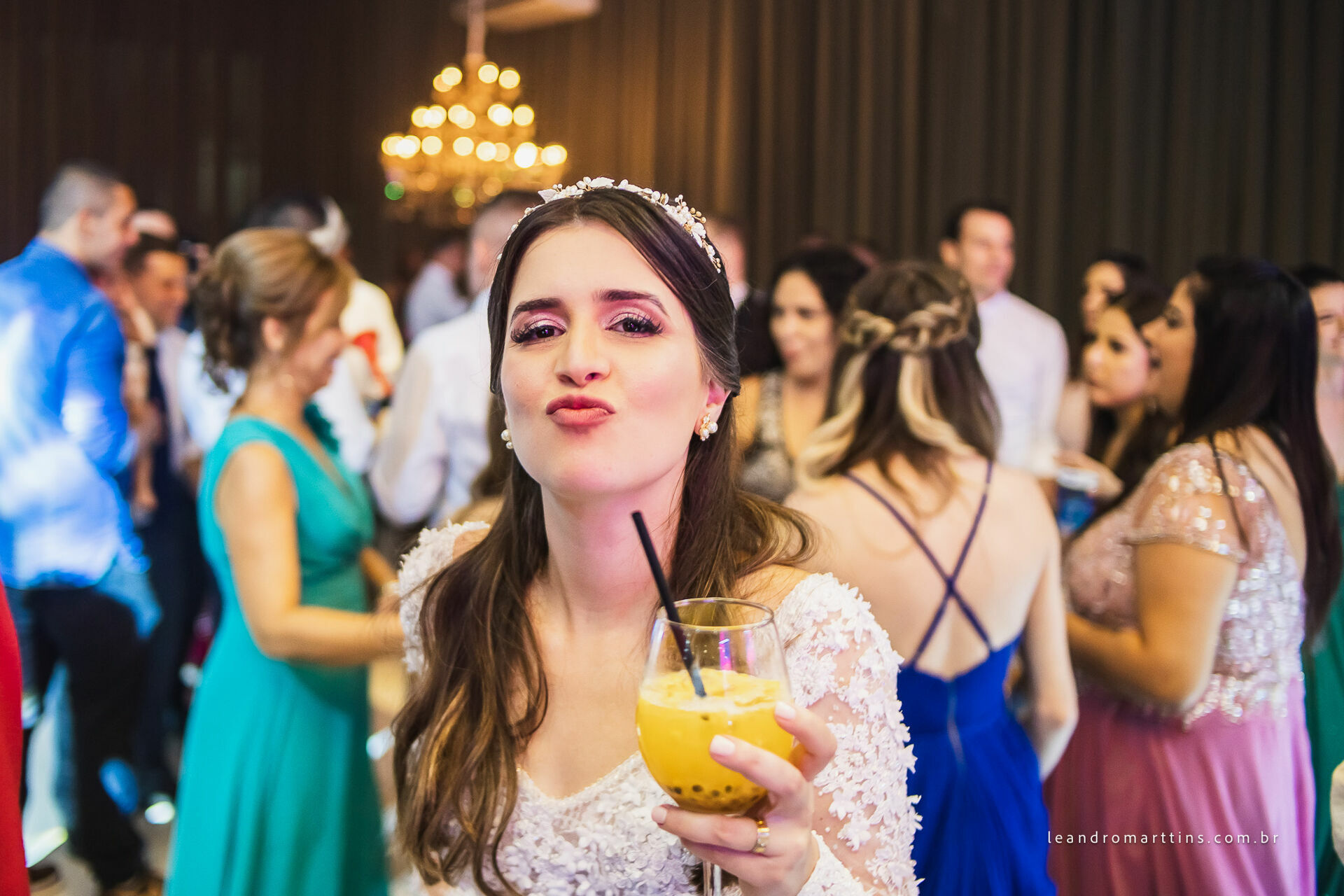Casamento Sarah e Rafael no espaço Villa Romeu em José Bonifácio - SP