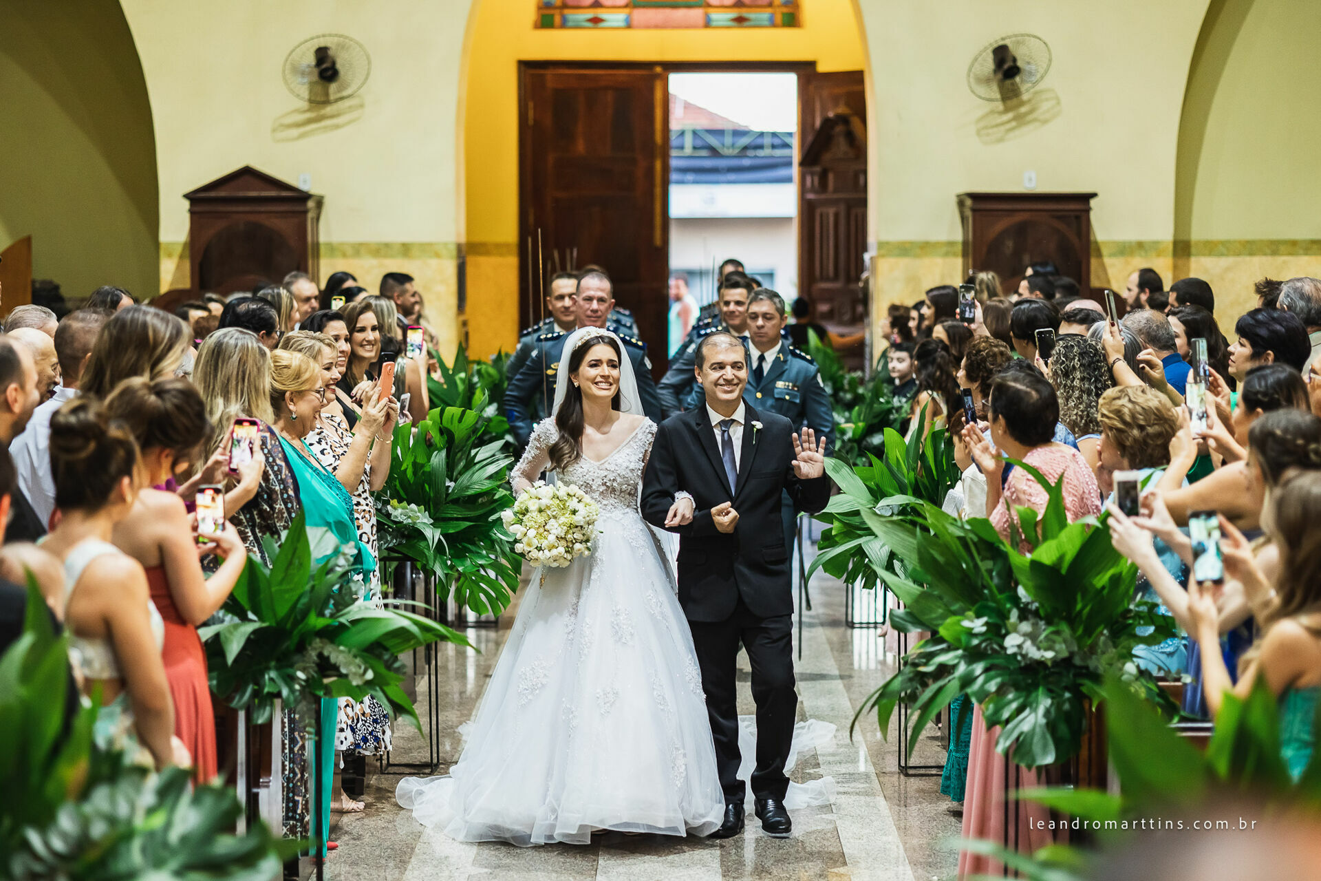 Casamento Sarah e Rafael no espaço Villa Romeu em José Bonifácio - SP