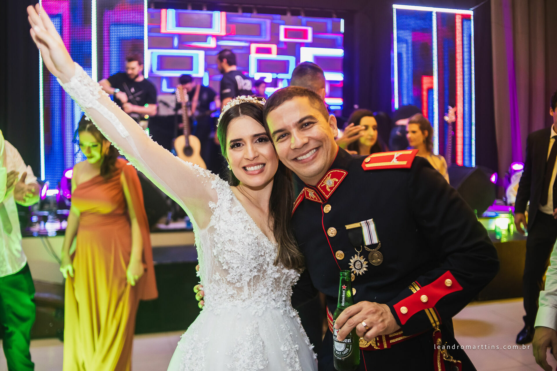 Casamento Sarah e Rafael no espaço Villa Romeu em José Bonifácio - SP