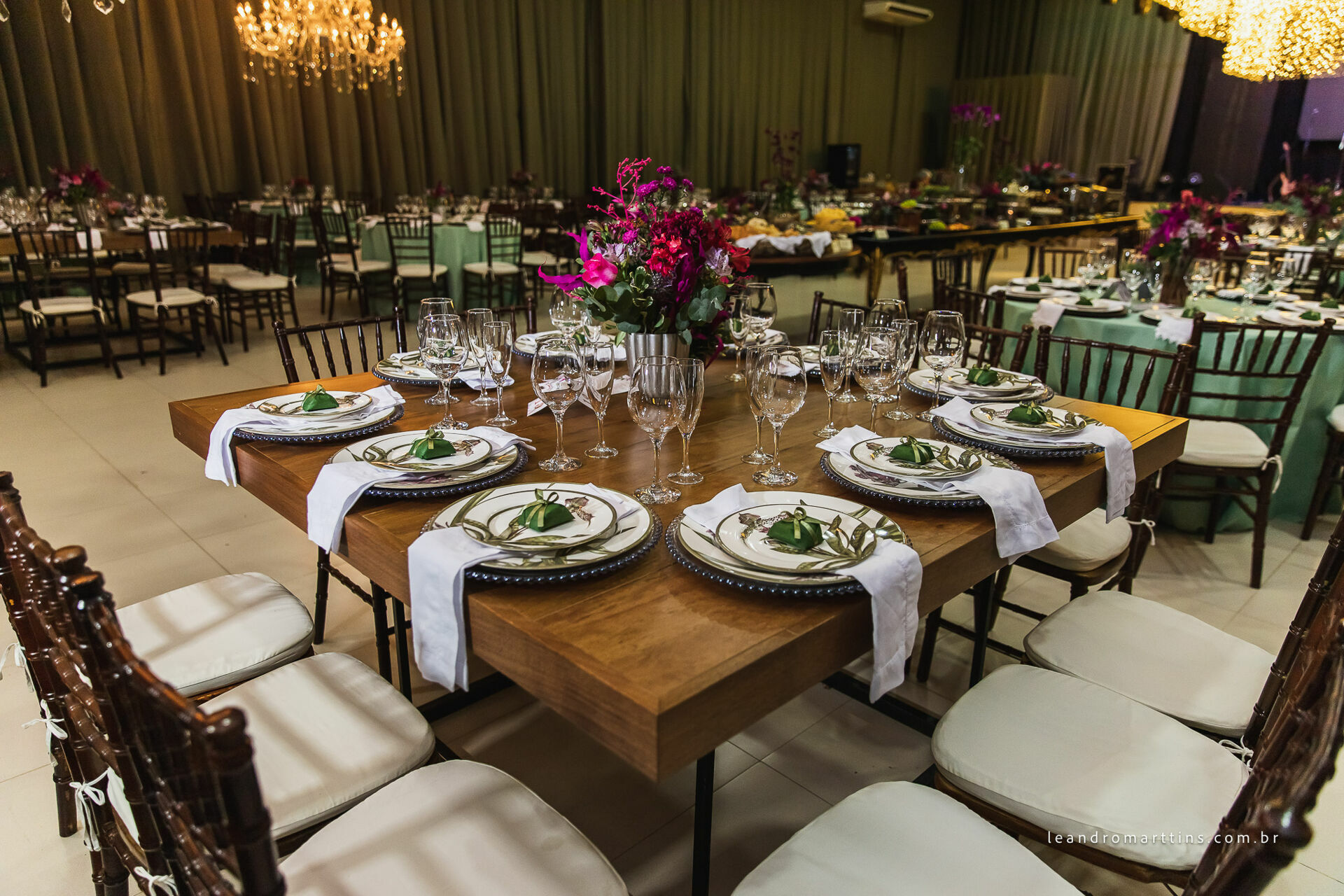 Casamento Sarah e Rafael no espaço Villa Romeu em José Bonifácio - SP