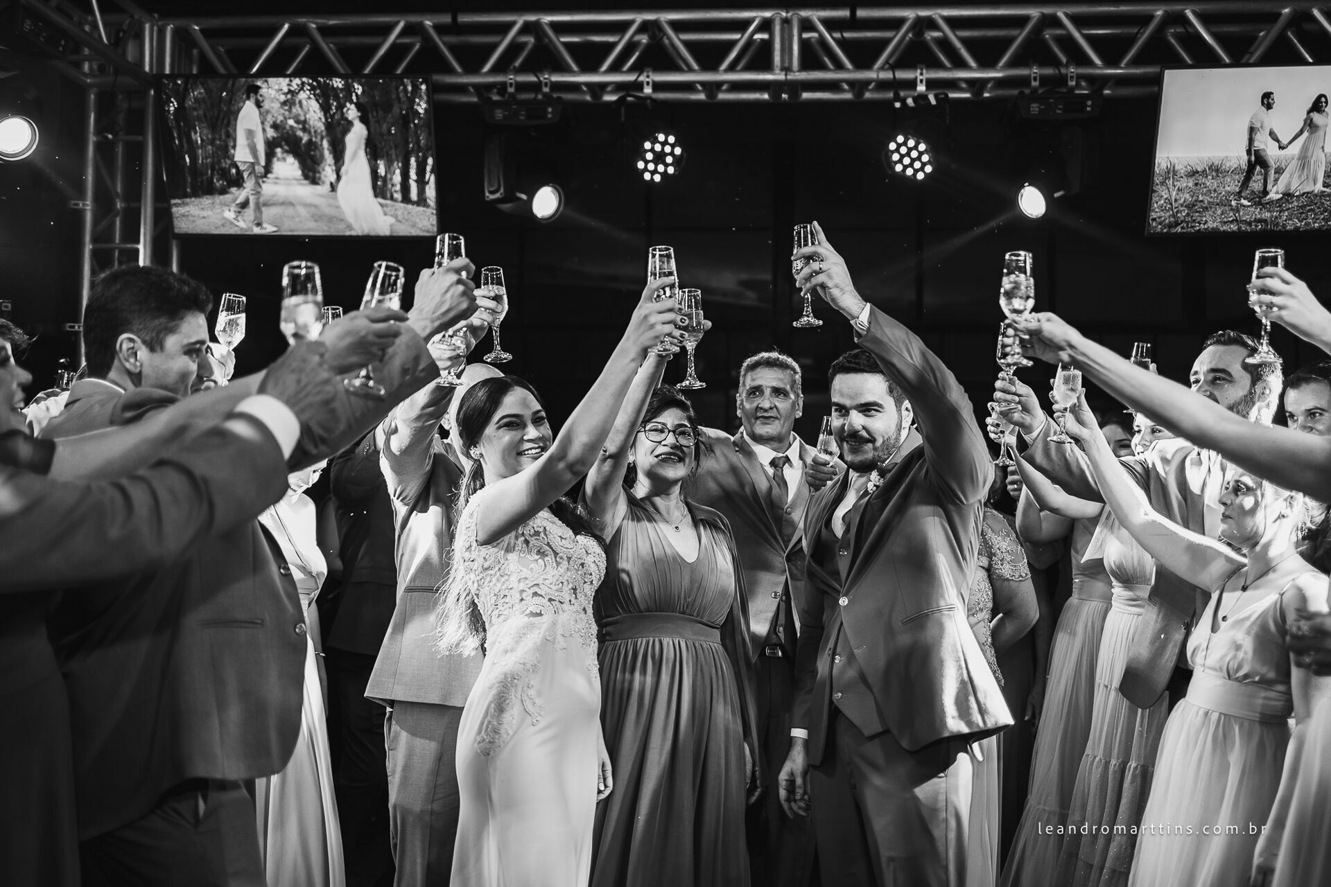 Casamento Mariana e Henrique no espaço Glauber Carvalho