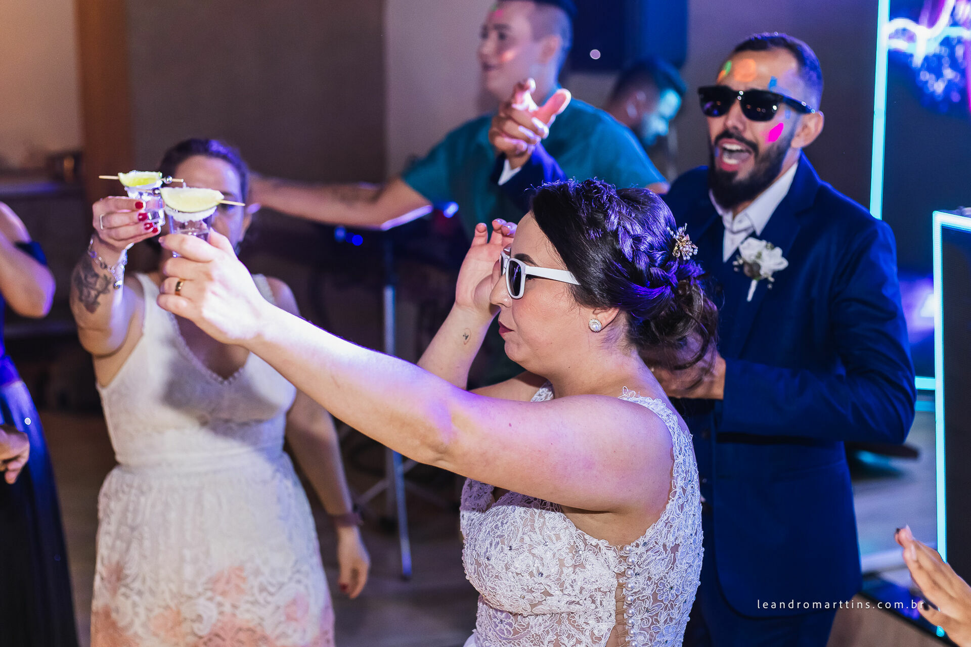 Casamento Renata e Alexsandro no espaço MariFestas em Guapiaçu