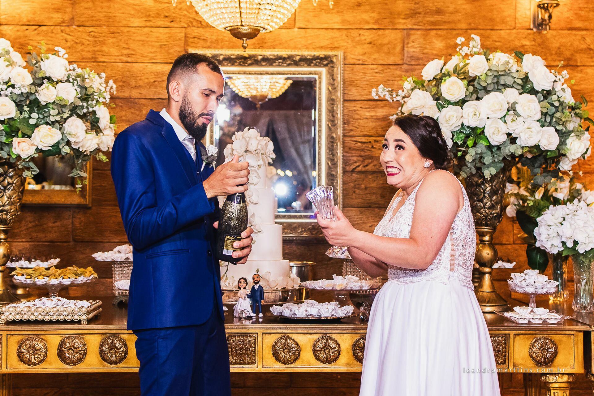 Casamento Renata e Alexsandro no espaço MariFestas em Guapiaçu