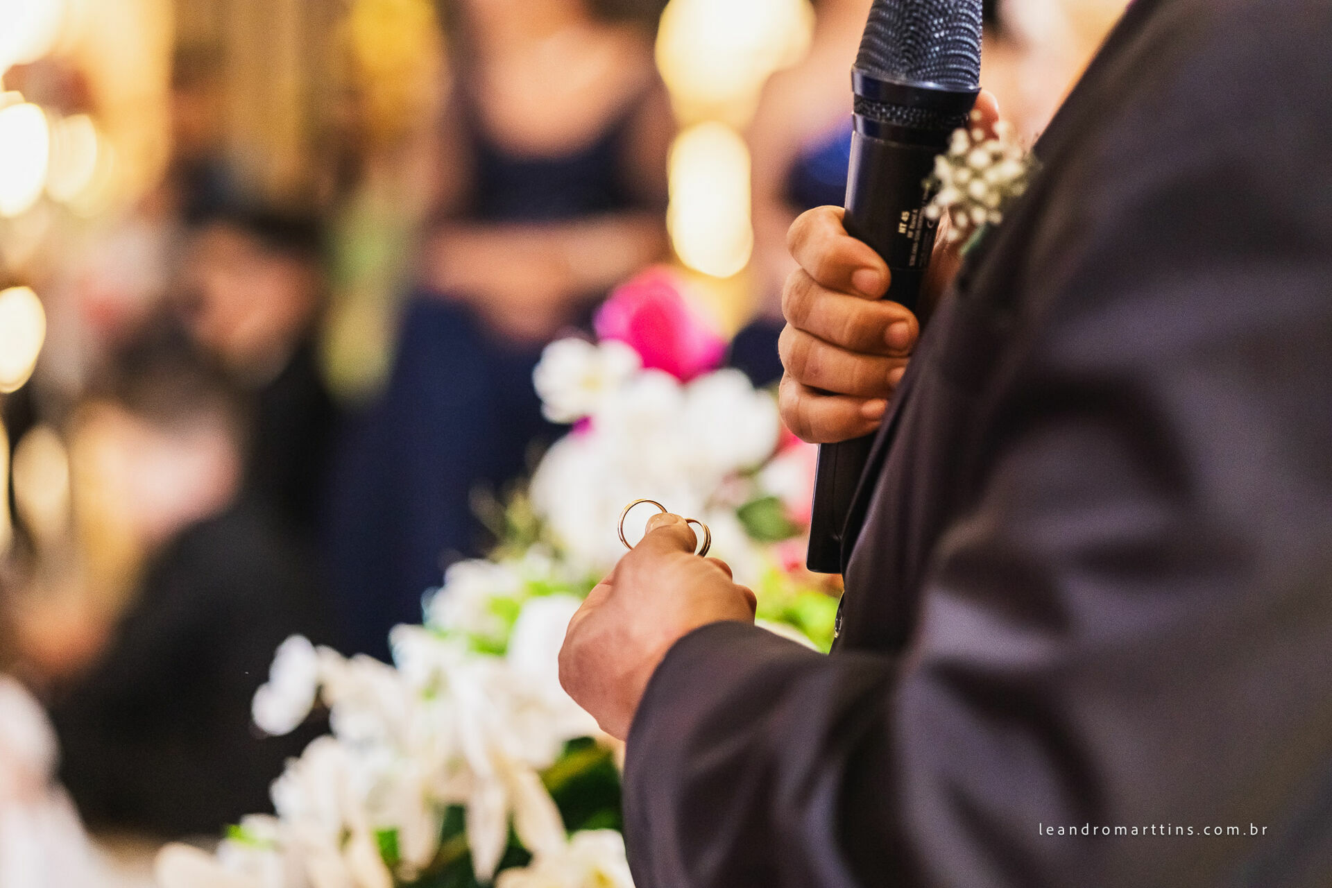 Casamento Stefanie e Jhonatan no espaço Bella Faria Eventos
