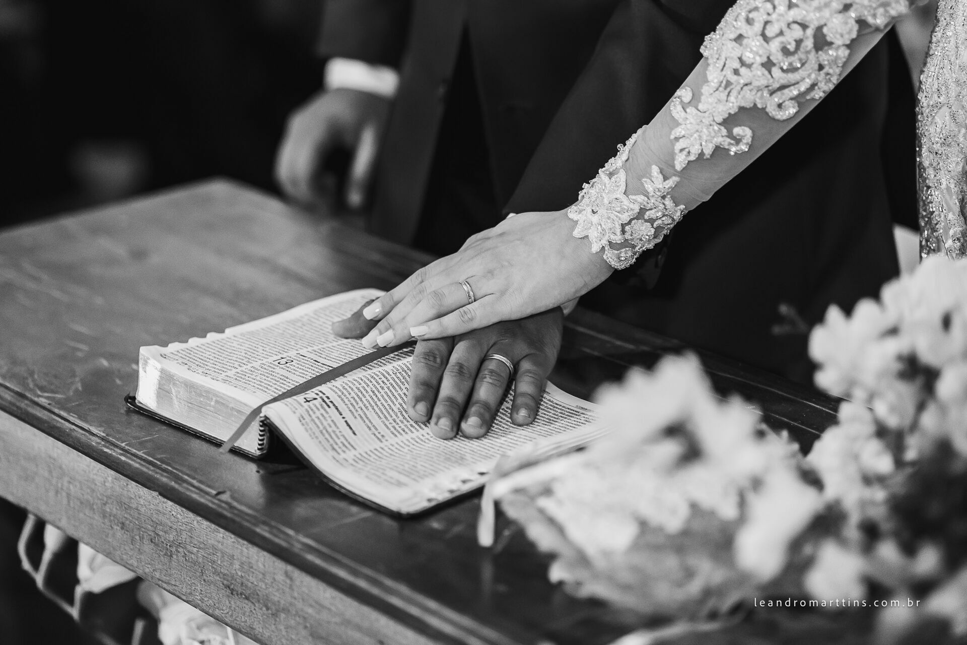 Casamento Stefanie e Jhonatan no espaço Bella Faria Eventos