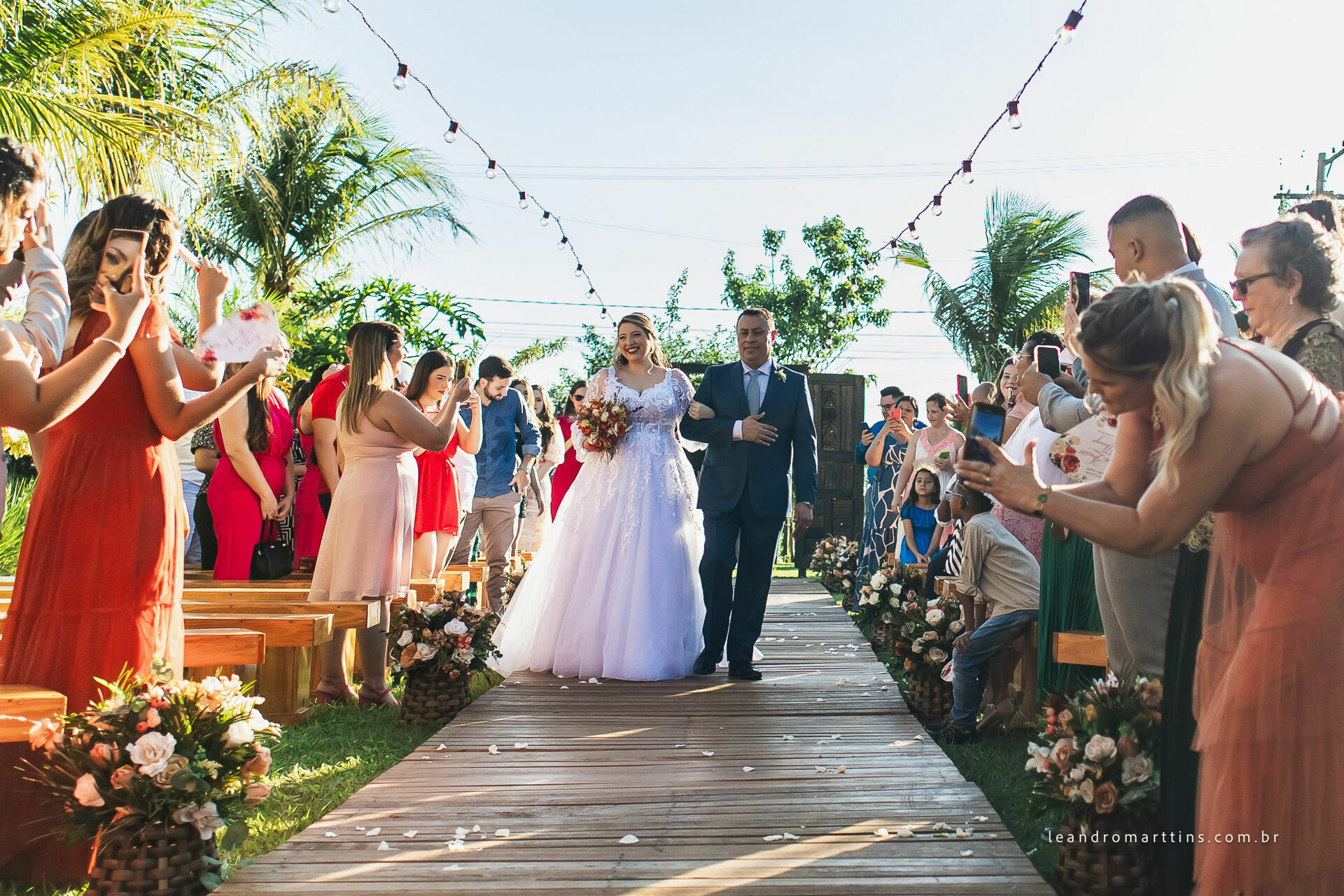 Casamento Ana Louise e Thiago no espaço Bella Faria Eventos