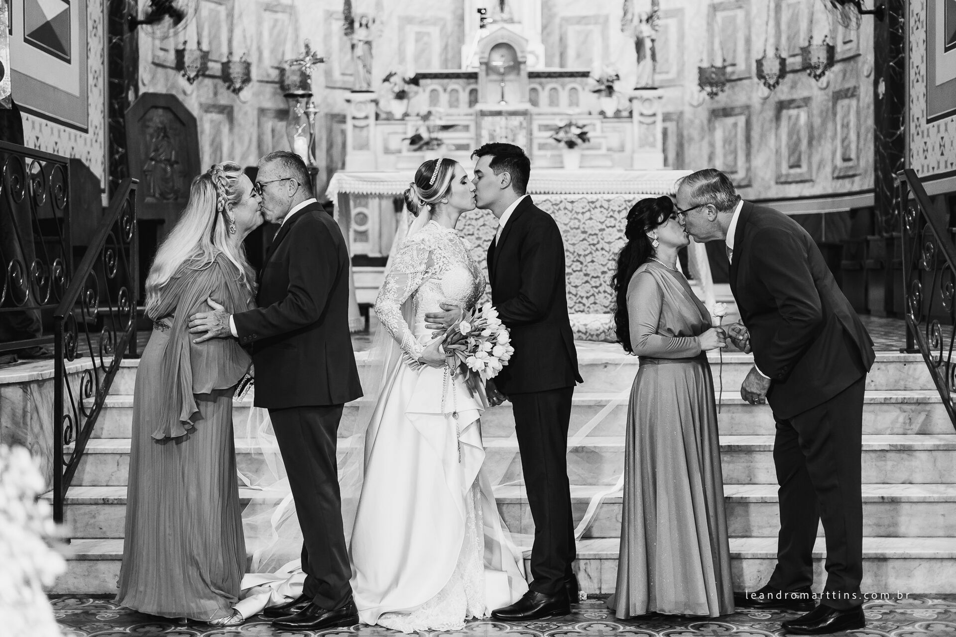 Casamento Mariana e Maurício no espaço Almeida Pires Buffet
