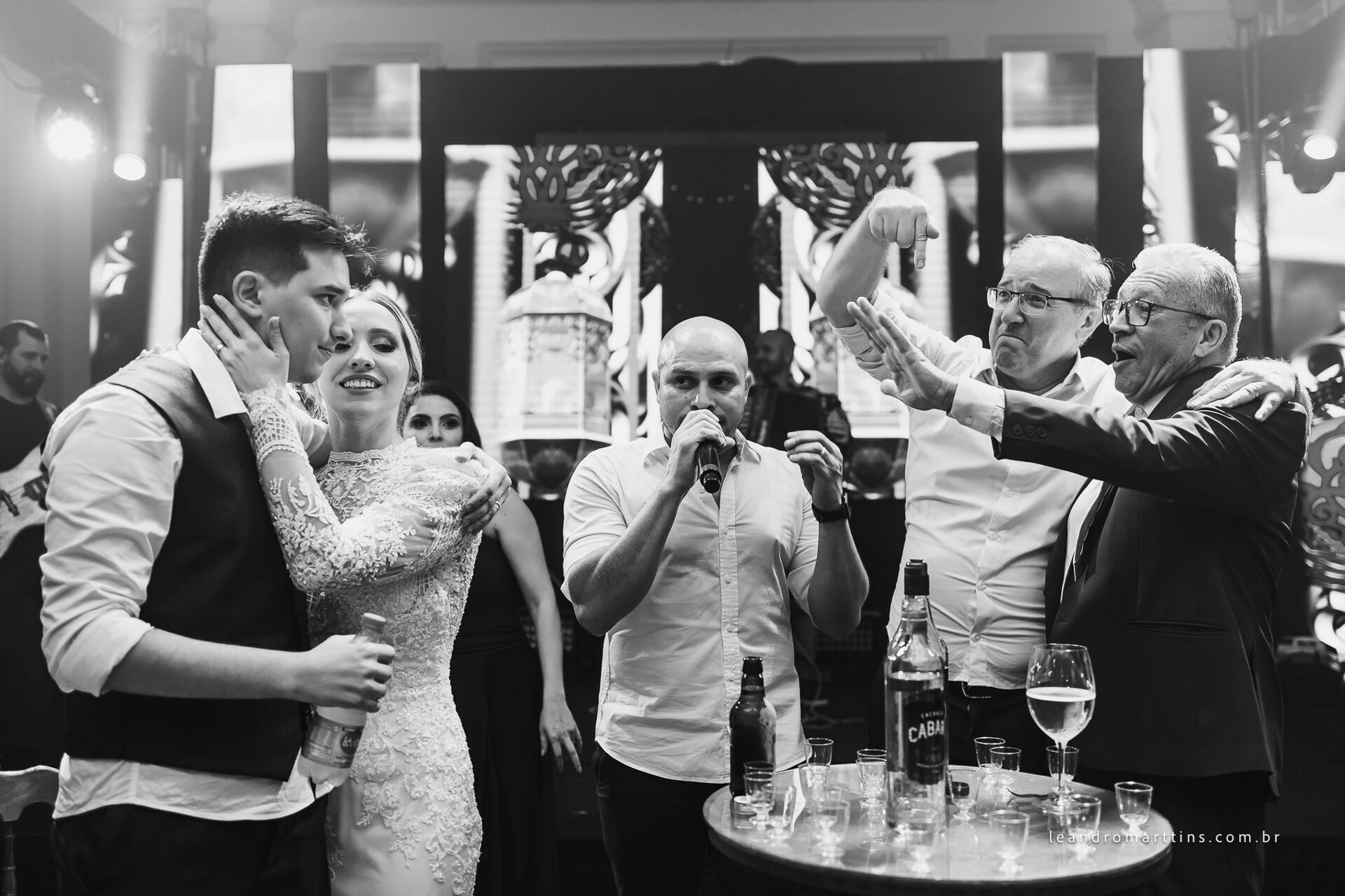 Casamento Mariana e Maurício no espaço Almeida Pires Buffet