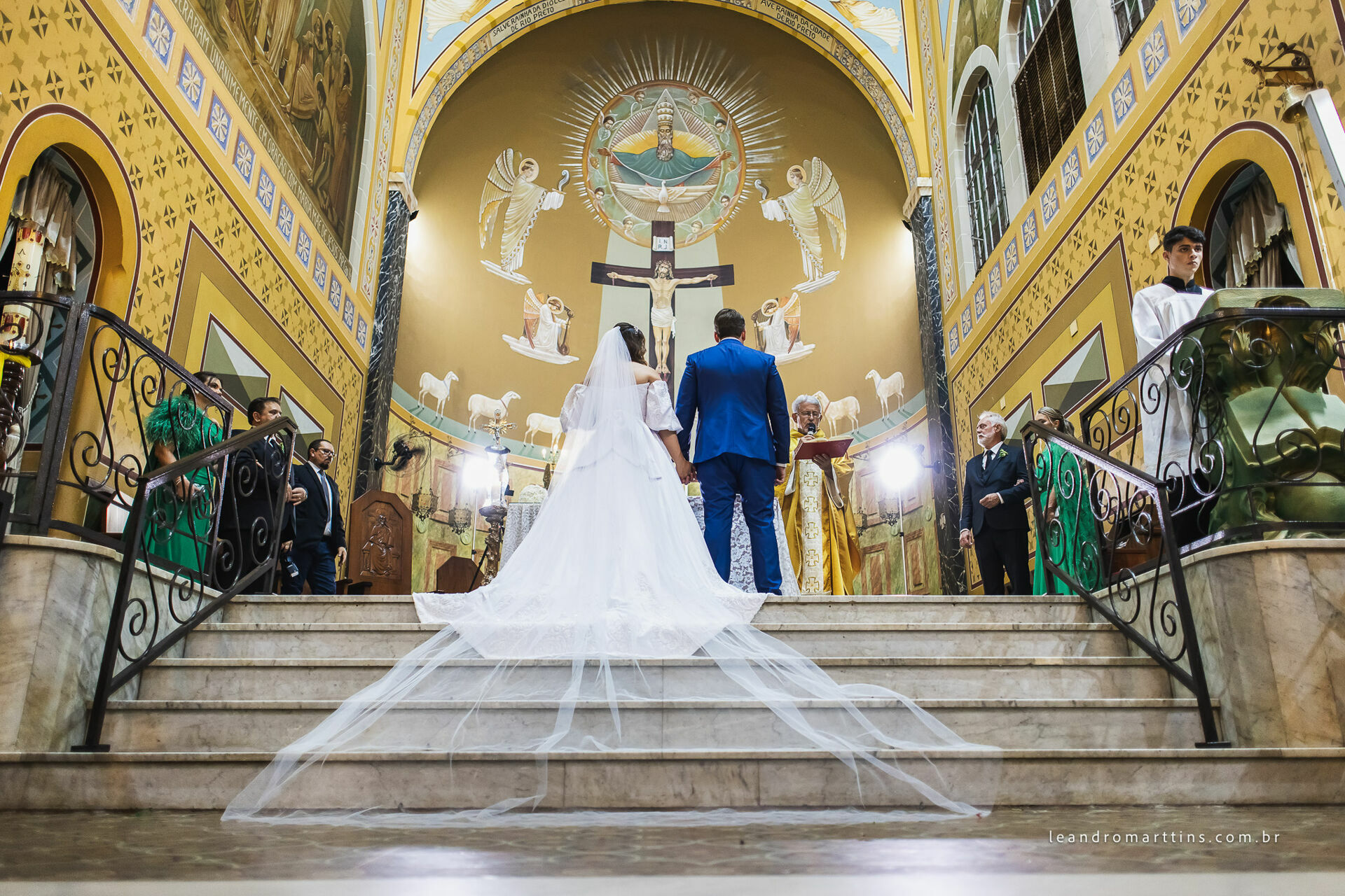 Casamento Júlia e Renan no espaço Almeida Pires Buffet