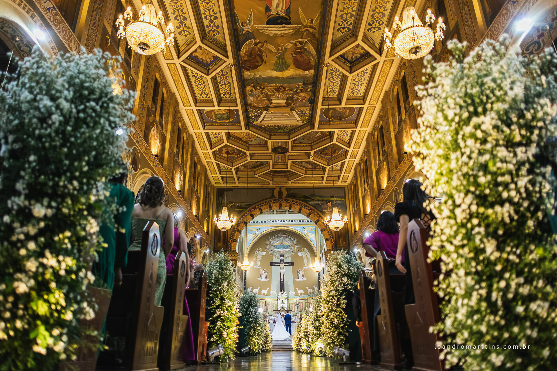 Casamento Júlia e Renan no espaço Almeida Pires Buffet