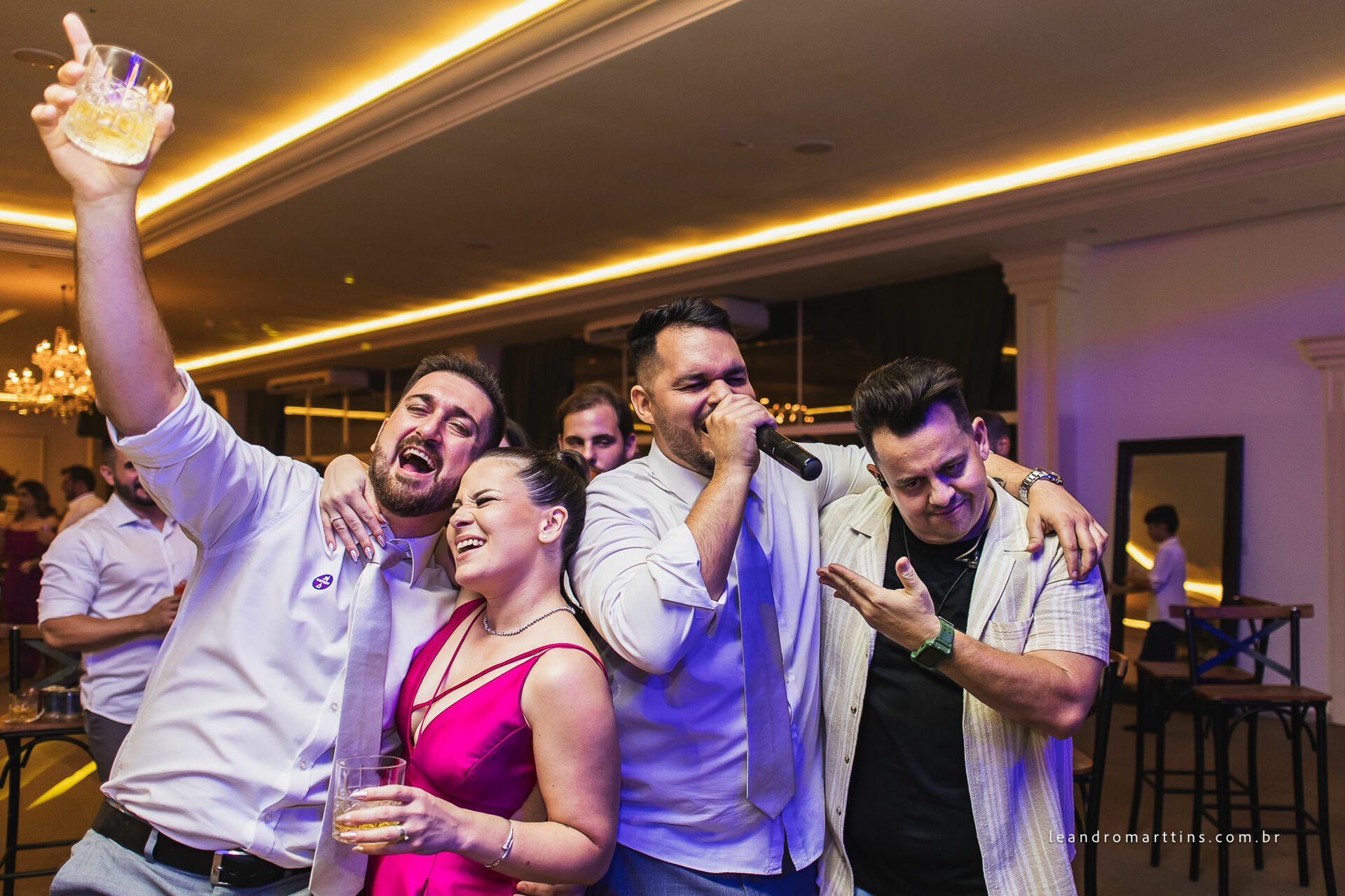 Casamento Letícia e Vinícius no espaço Monett Eventos