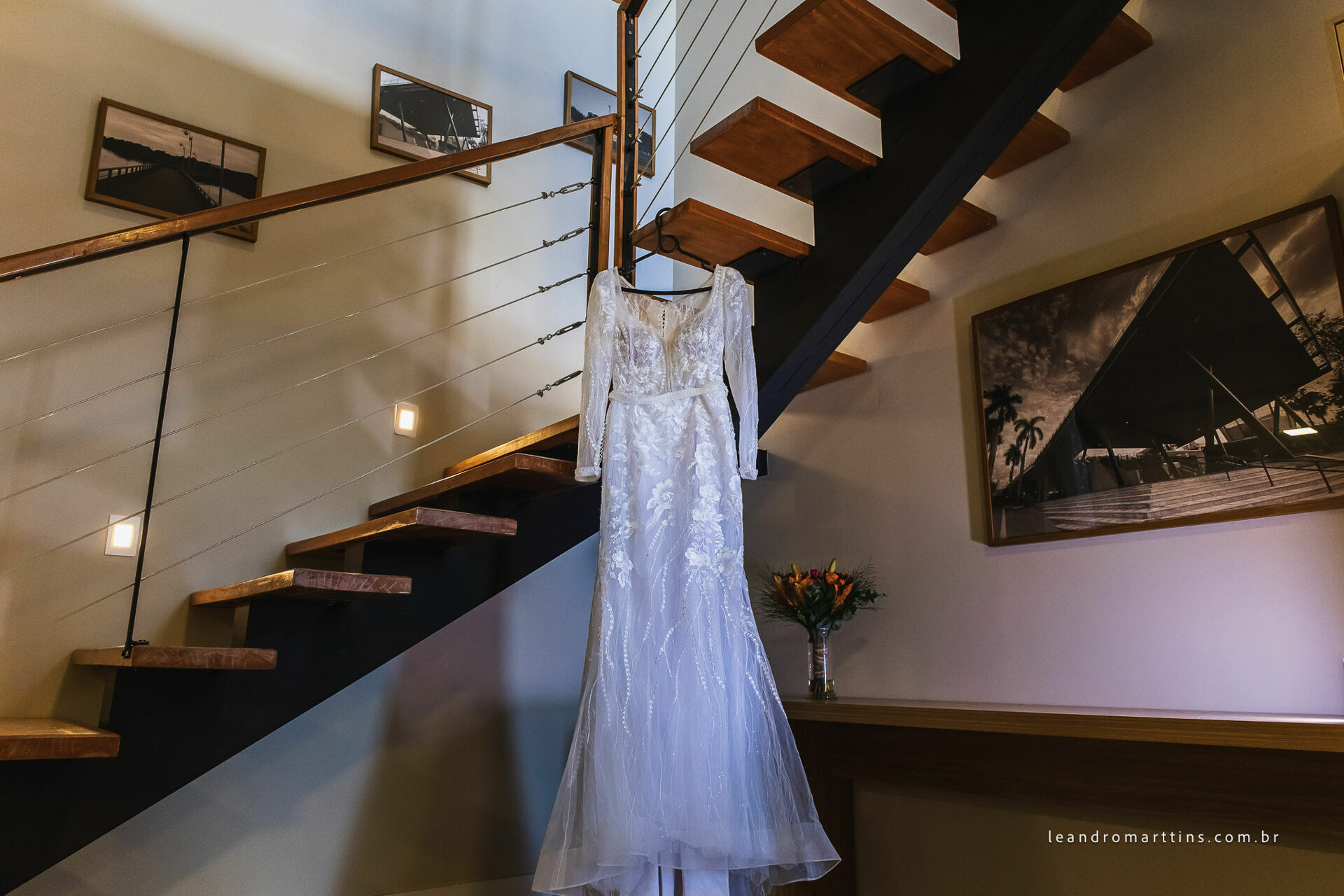 Casamento Letícia e Vinícius no espaço Monett Eventos