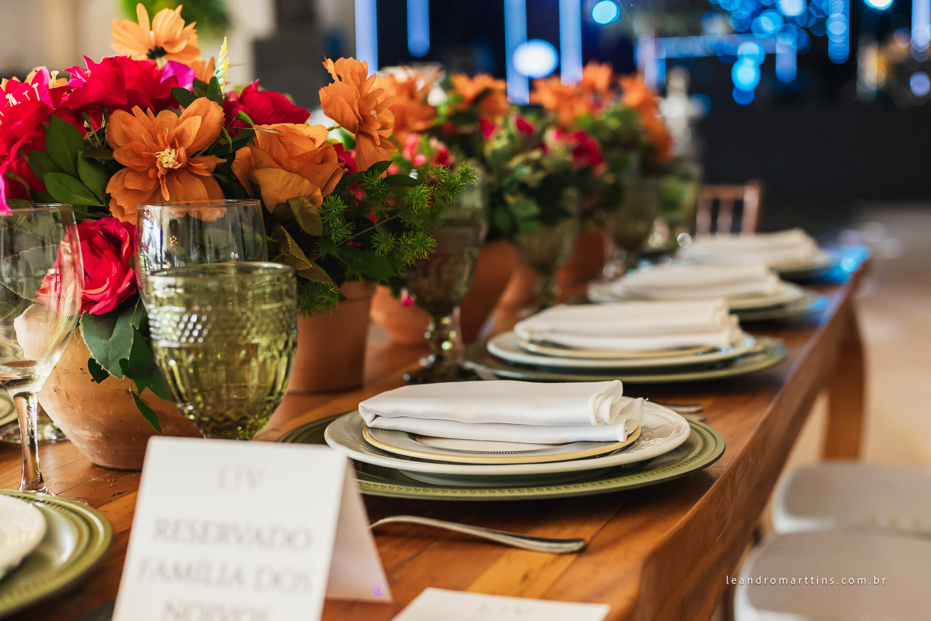Casamento Letícia e Vinícius no espaço Monett Eventos