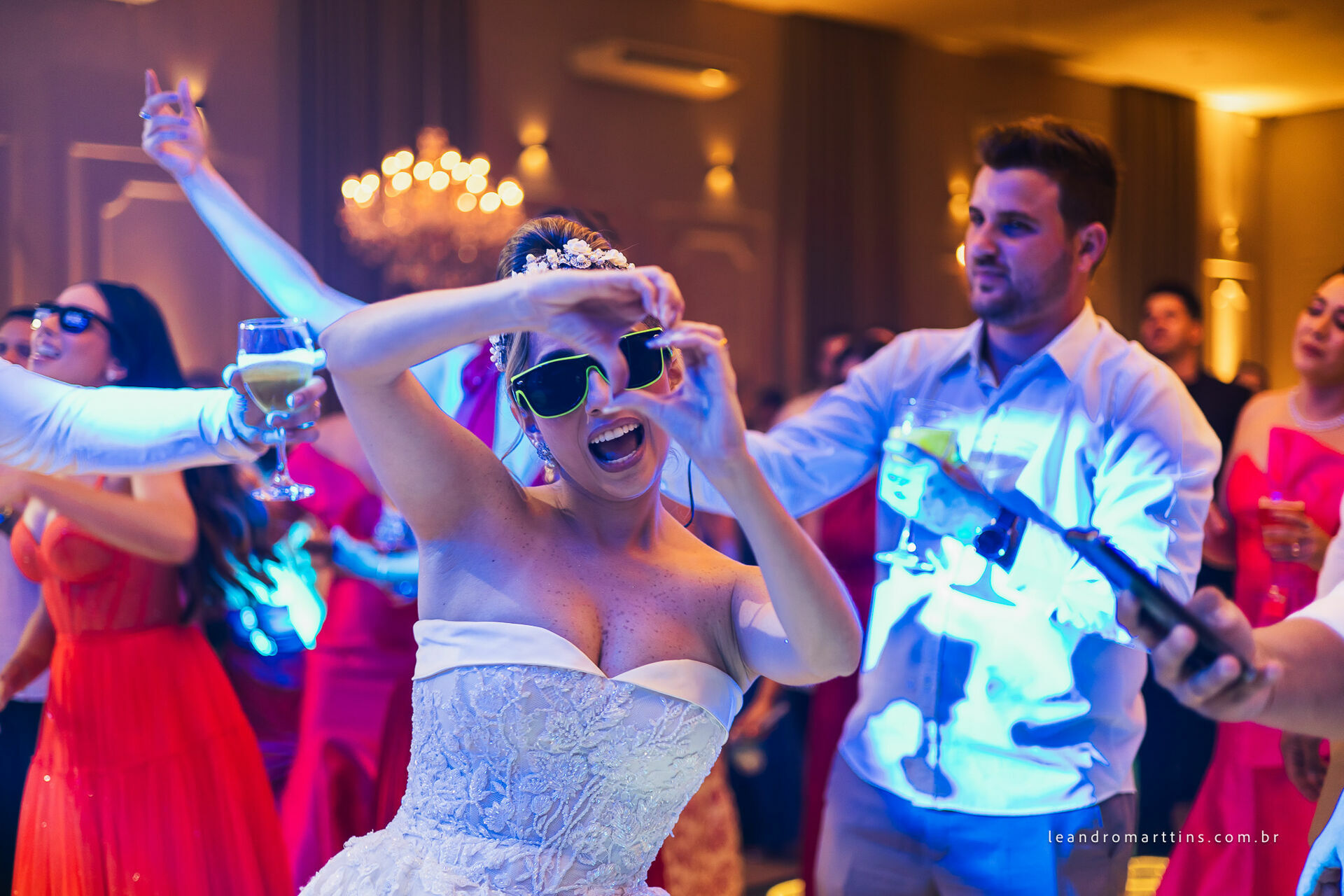 Casamento Thaís e Vitor no espaço Bella Faria Eventos