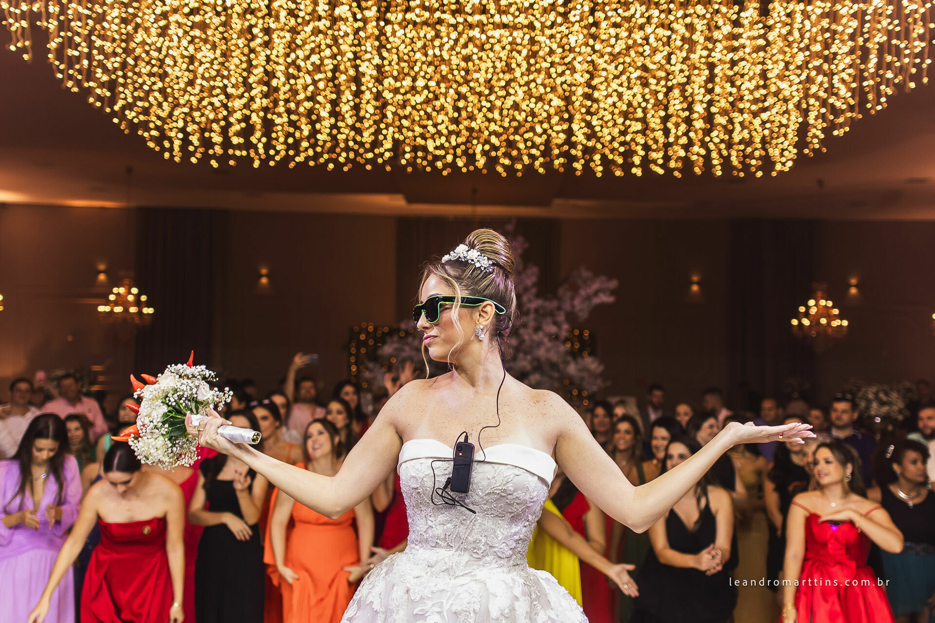 Casamento Thaís e Vitor no espaço Bella Faria Eventos