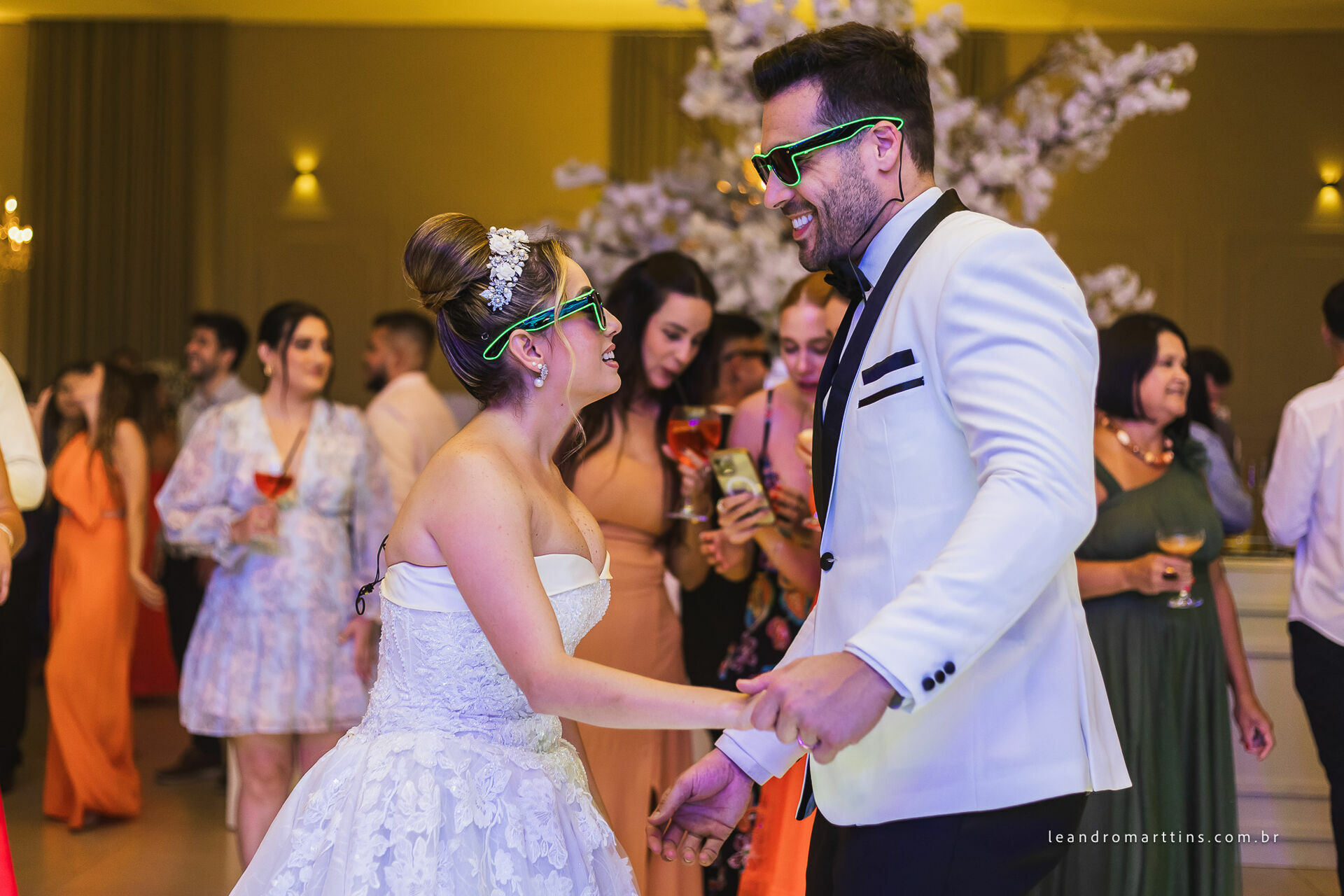 Casamento Thaís e Vitor no espaço Bella Faria Eventos