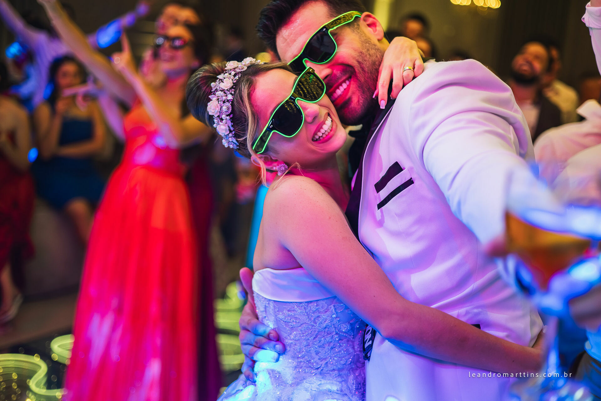 Casamento Thaís e Vitor no espaço Bella Faria Eventos