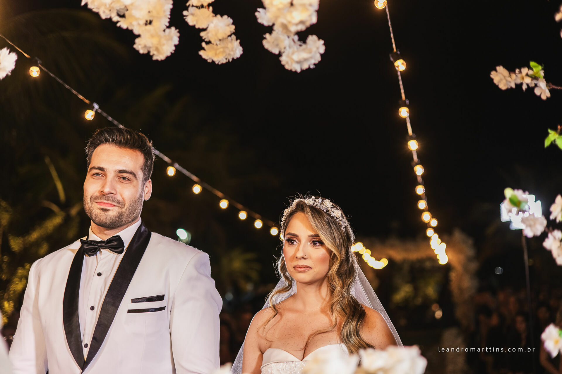 Casamento Thaís e Vitor no espaço Bella Faria Eventos