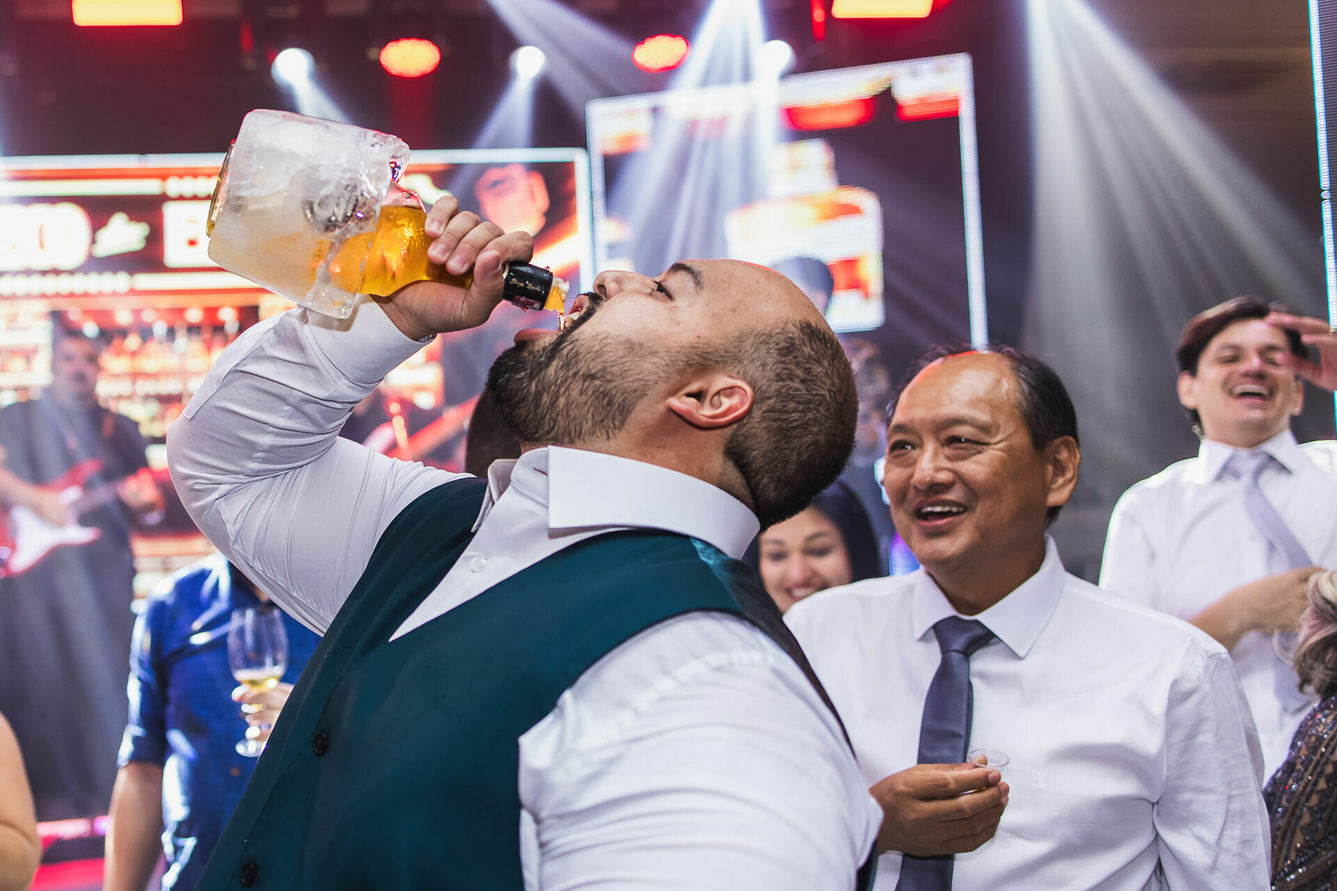 Casamento Thais e Guilherme no espaço Almeida Pires Buffet